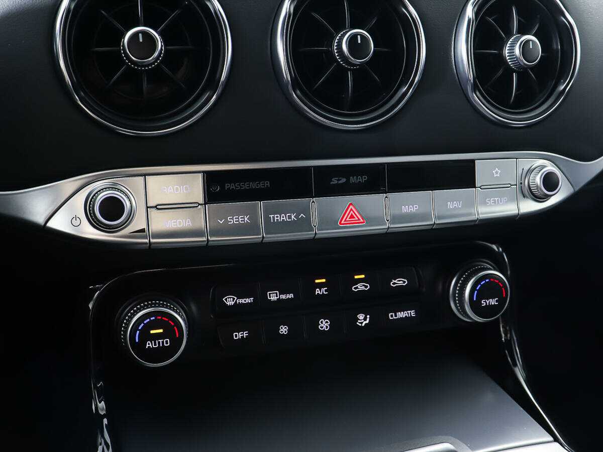 Kia Stinger с пробегом — 2018 год. Фото: #19