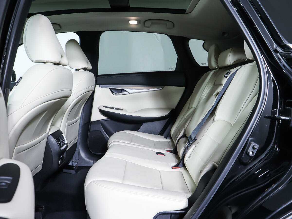 Infiniti QX50 с пробегом — 2018 год. Фото: #9