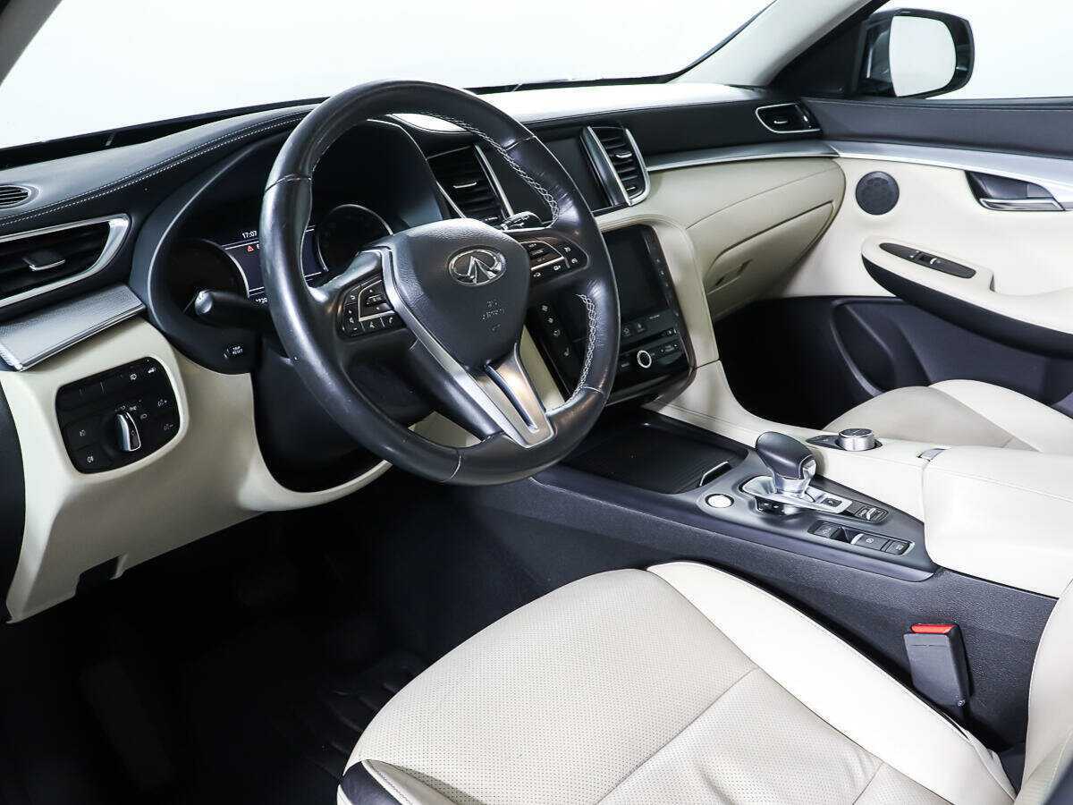 Infiniti QX50 с пробегом — 2018 год. Фото: #12