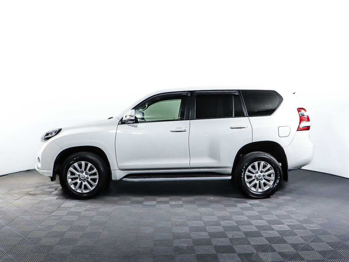 Toyota Land Cruiser Prado с пробегом — 2013 год. Фото: #6