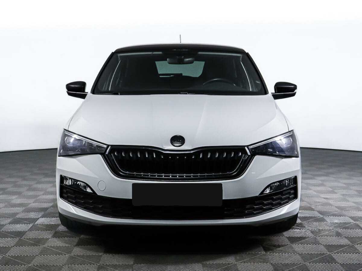 Skoda Rapid с пробегом — 2021 год. Фото: #1