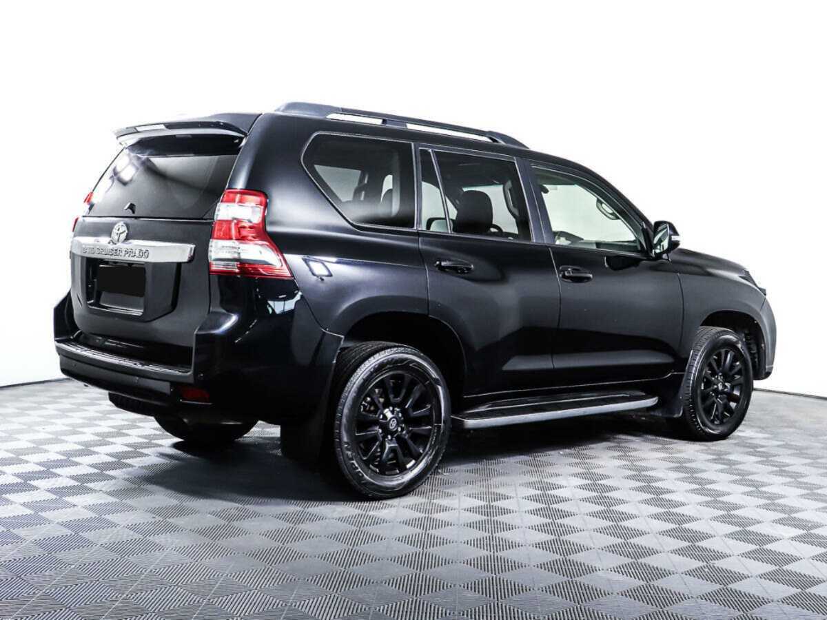 Toyota Land Cruiser Prado с пробегом — 2016 год. Фото: #2