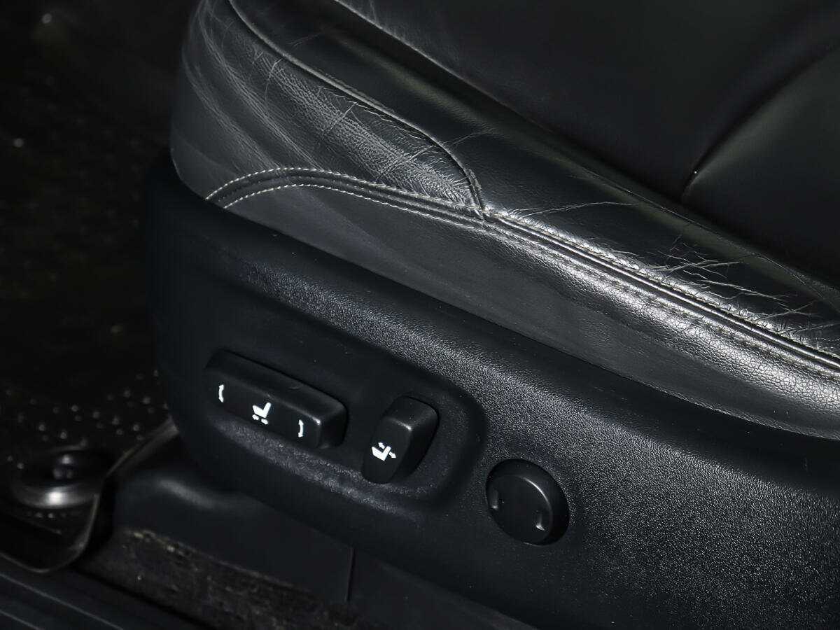 Toyota Land Cruiser Prado с пробегом — 2016 год. Фото: #14