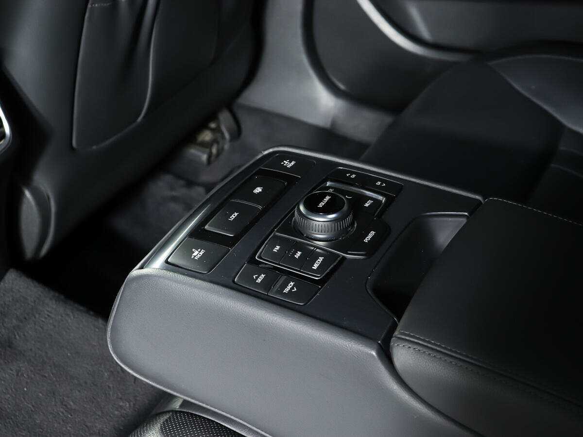 Genesis G80 с пробегом — 2017 год. Фото: #15