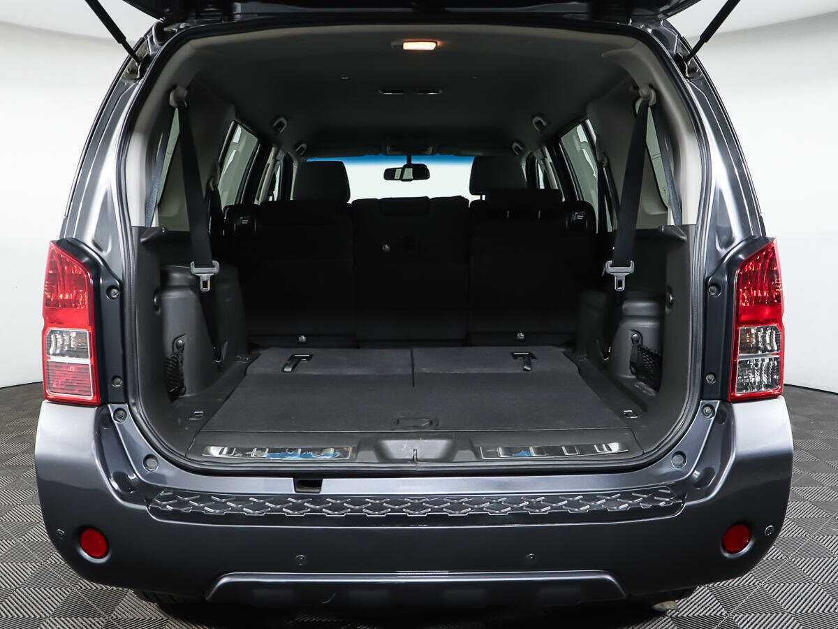 Nissan Pathfinder с пробегом — 2011 год. Фото: #10