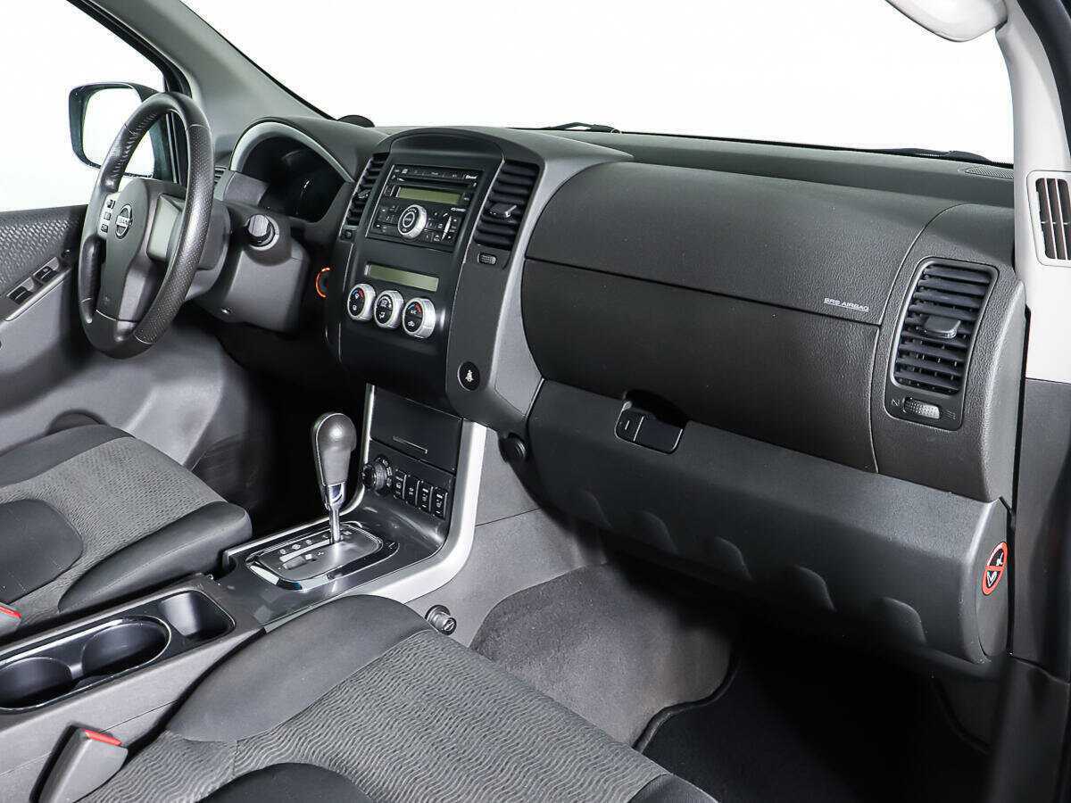Nissan Pathfinder с пробегом — 2011 год. Фото: #11