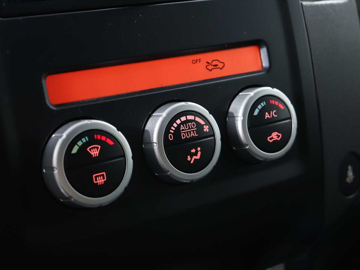 Nissan Pathfinder с пробегом — 2011 год. Фото: #18