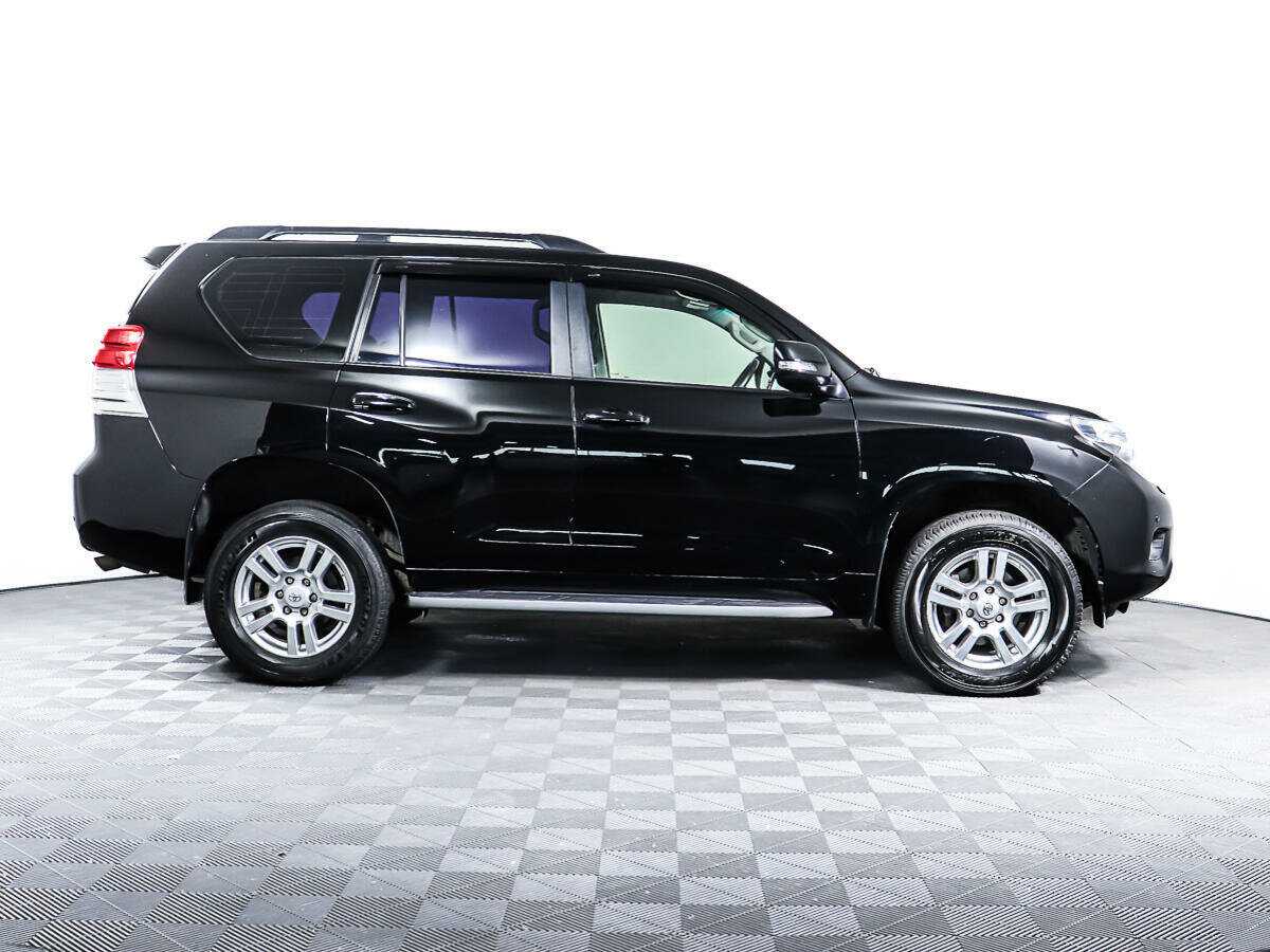 Toyota Land Cruiser Prado с пробегом — 2010 год. Фото: #3