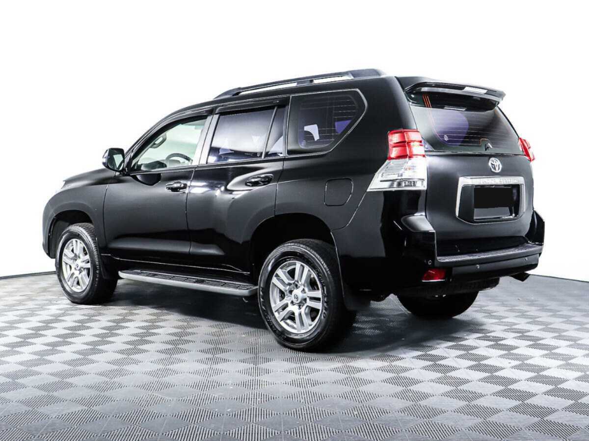 Toyota Land Cruiser Prado с пробегом — 2010 год. Фото: #6