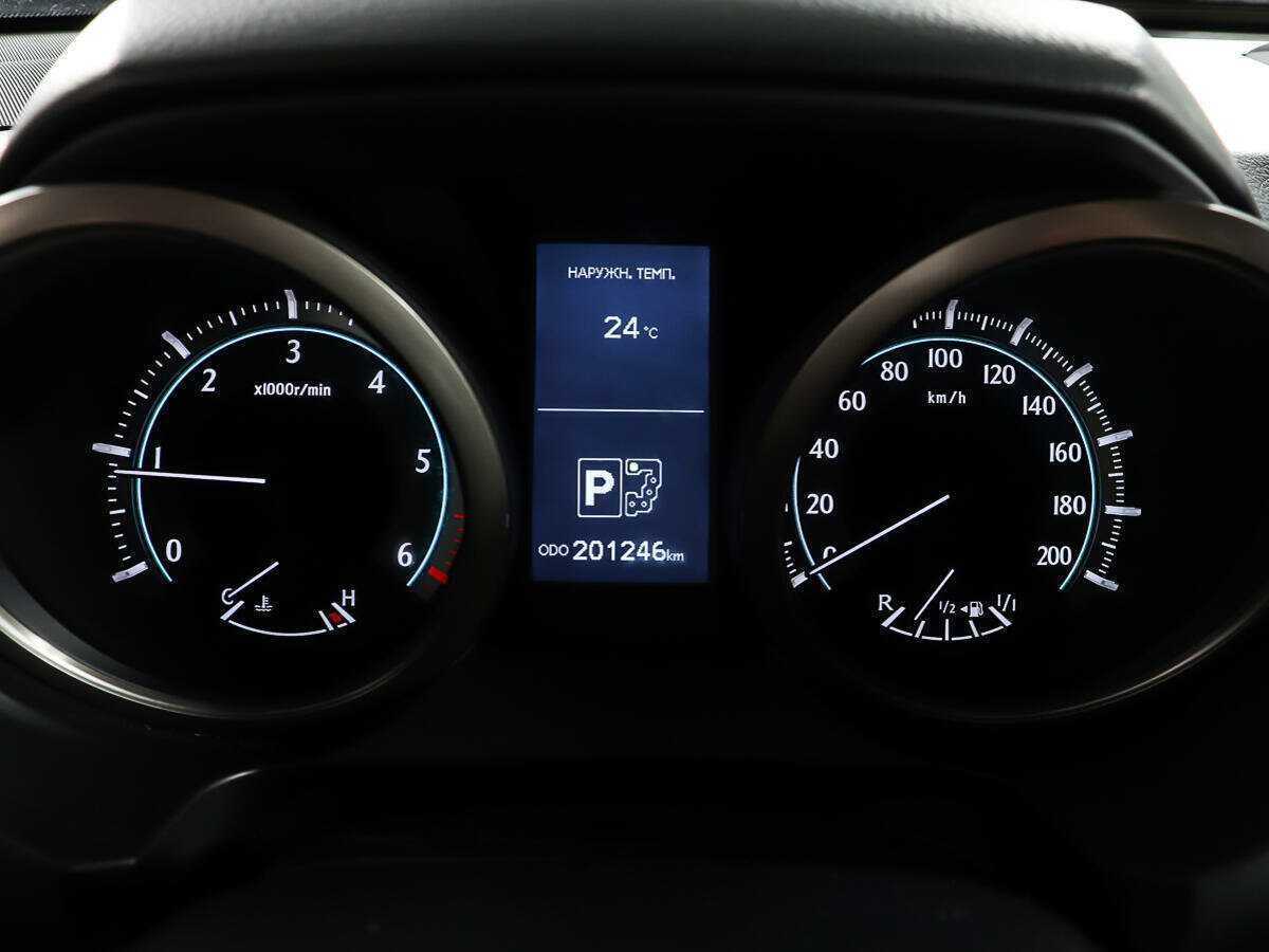 Toyota Land Cruiser Prado с пробегом — 2010 год. Фото: #15