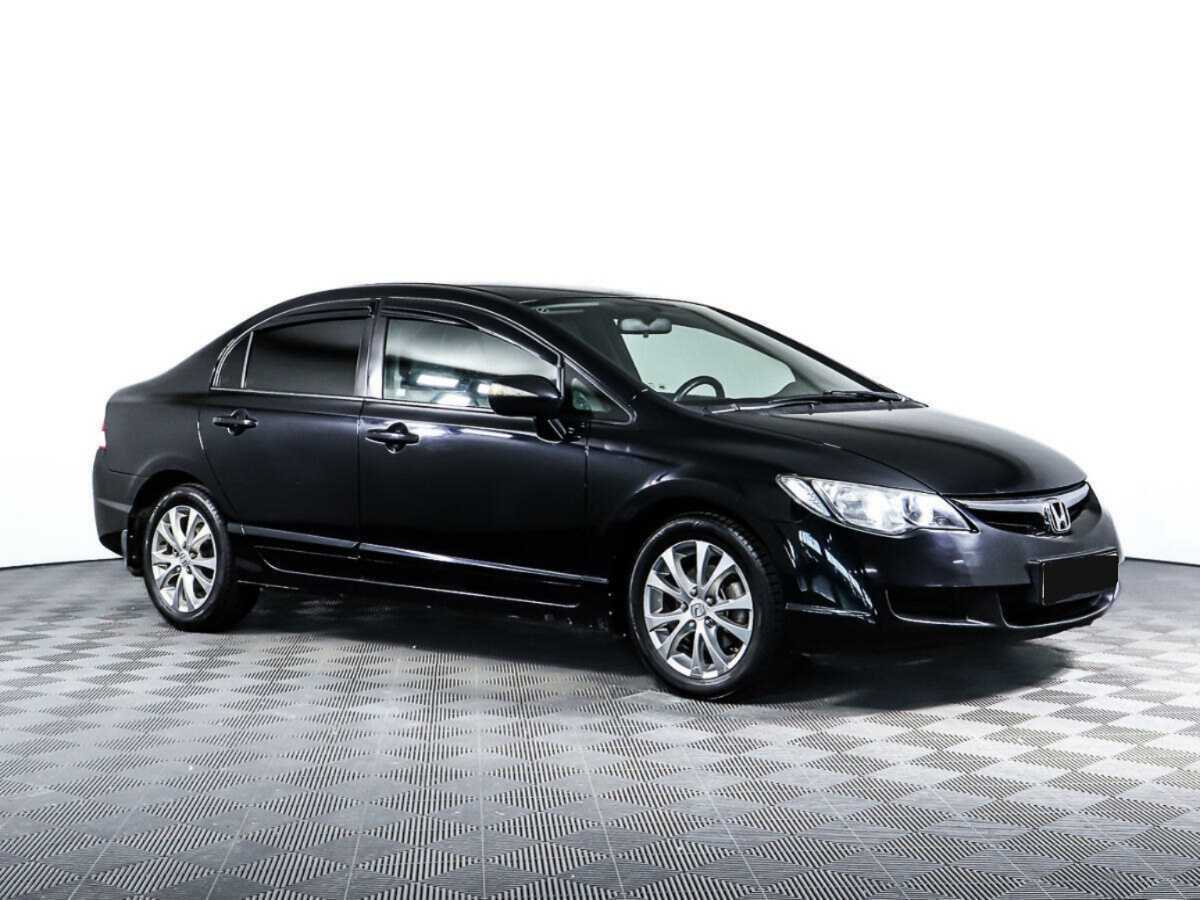 Honda Civic с пробегом — 2008 год. Фото: #2