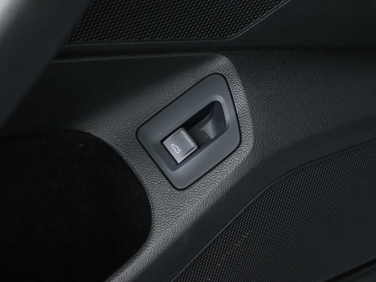 Volkswagen Passat с пробегом — 2017 год. Фото: #16