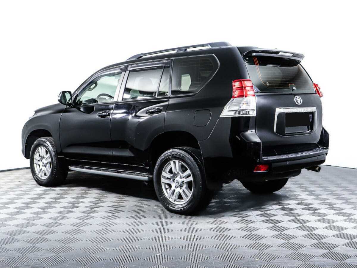 Toyota Land Cruiser Prado с пробегом — 2010 год. Фото: #6