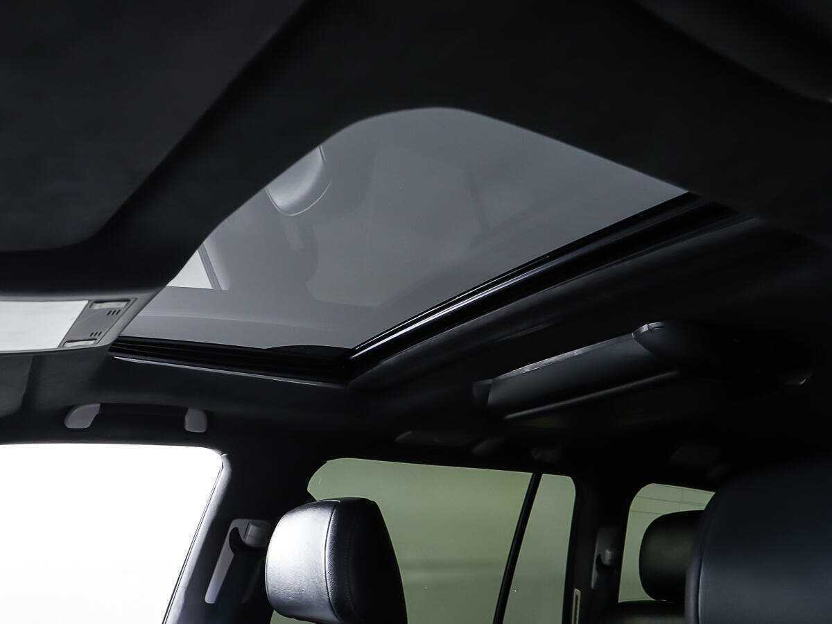 Toyota Land Cruiser с пробегом — 2014 год. Фото: #16