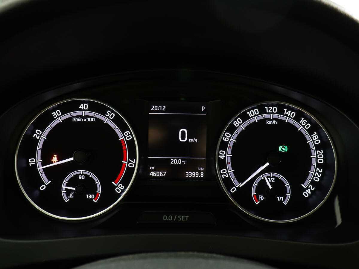 Skoda Rapid с пробегом — 2019 год. Фото: #13