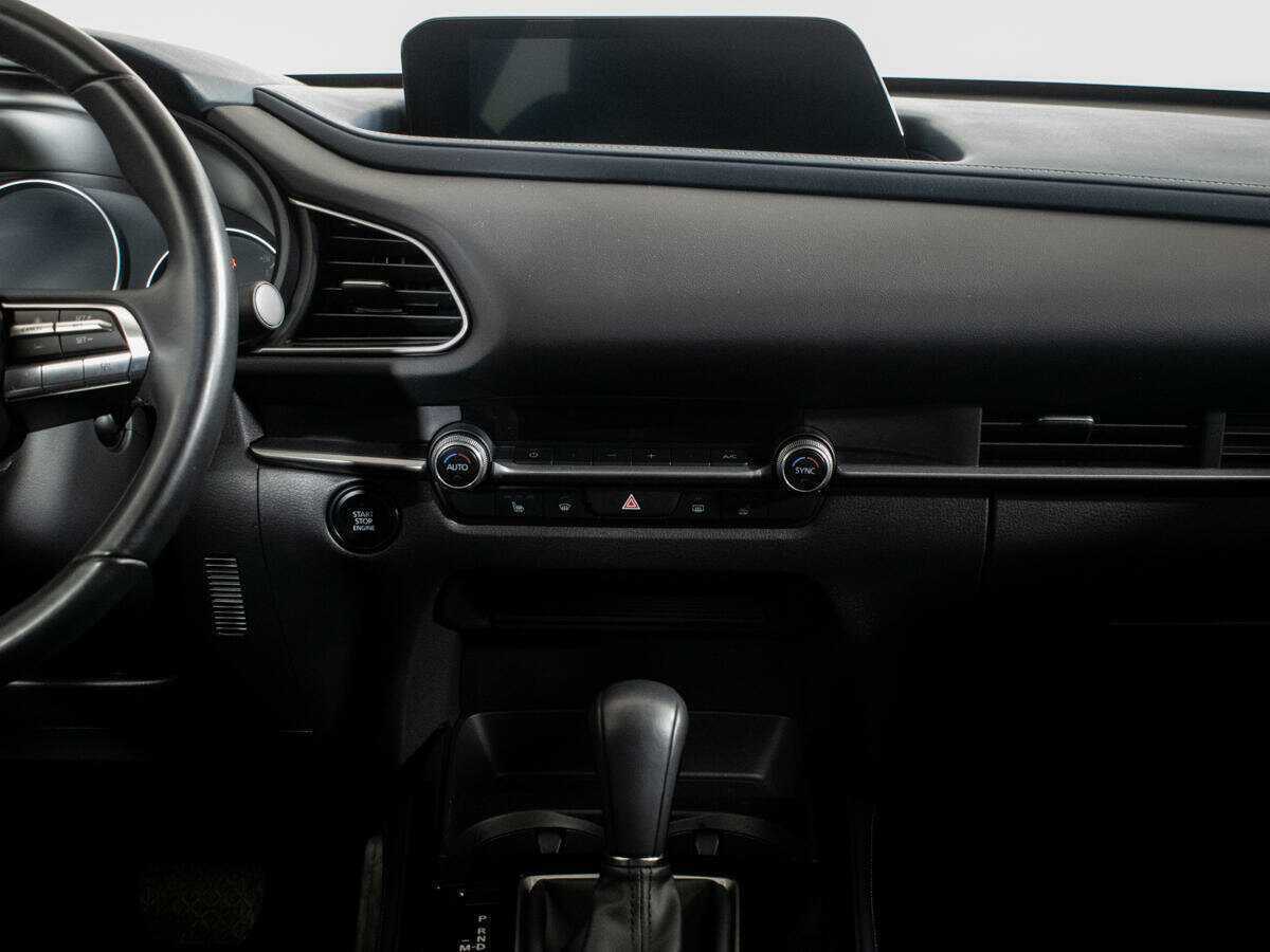 Mazda CX-30 с пробегом — 2022 год. Фото: #8