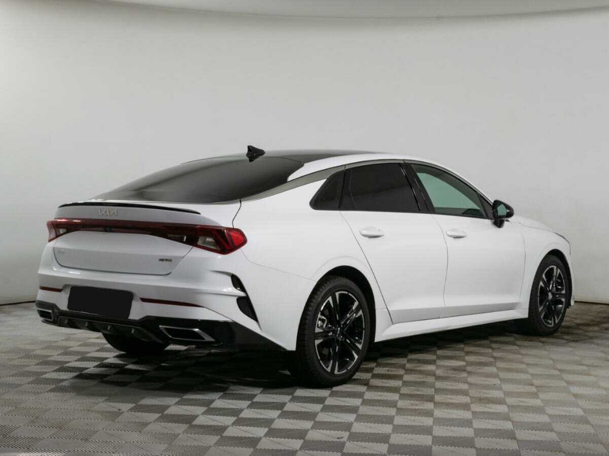 Kia K5 с пробегом — 2023 год. Фото: #4