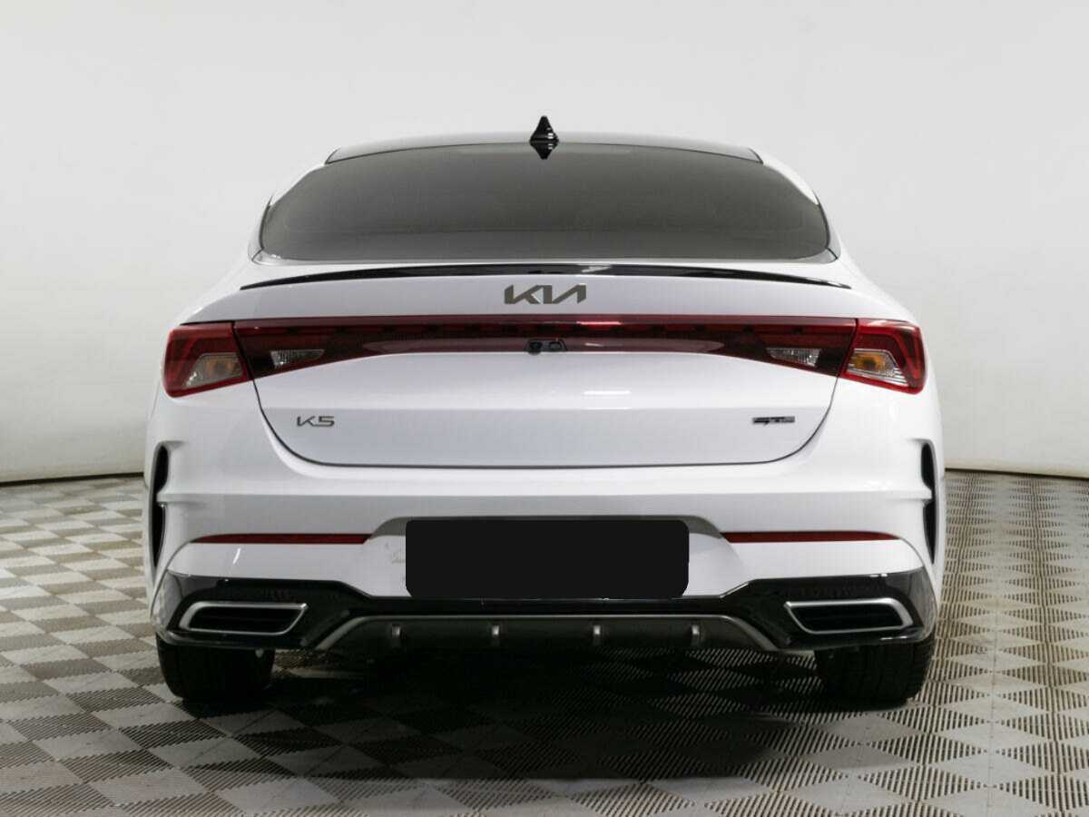 Kia K5 с пробегом — 2023 год. Фото: #5
