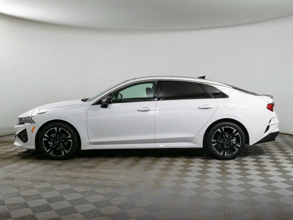 Kia K5 с пробегом — 2023 год. Фото: #7