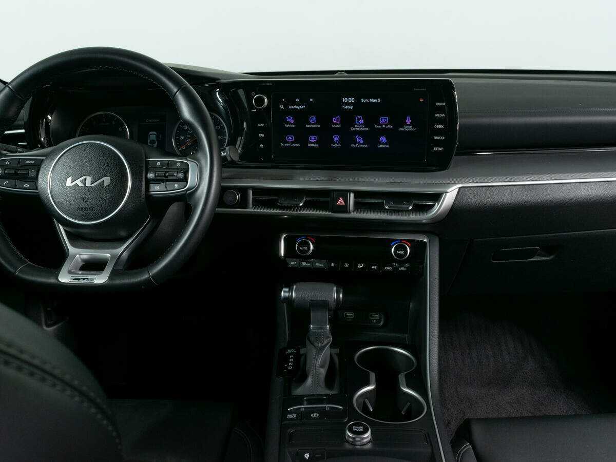 Kia K5 с пробегом — 2023 год. Фото: #9