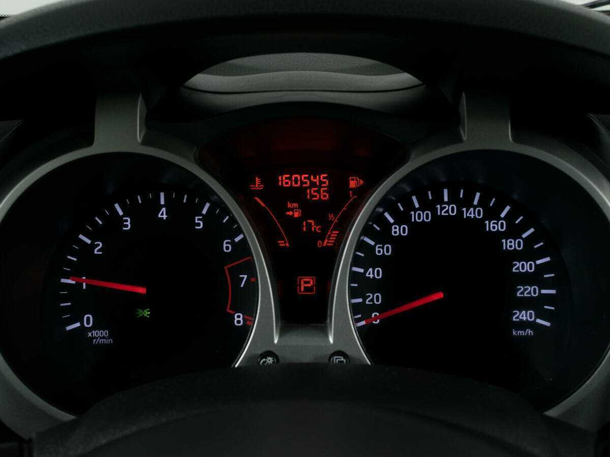 Nissan Juke с пробегом — 2012 год. Фото: #10