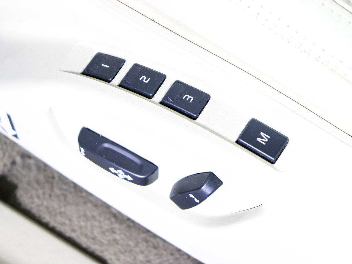 Volvo XC60 с пробегом — 2011 год. Фото: #14