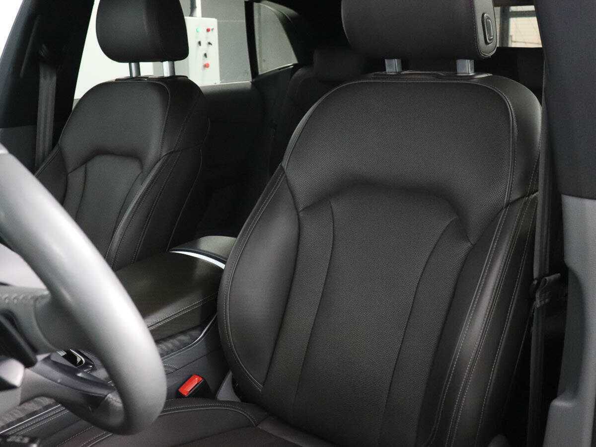 Audi Q8 с пробегом — 2019 год. Фото: #11