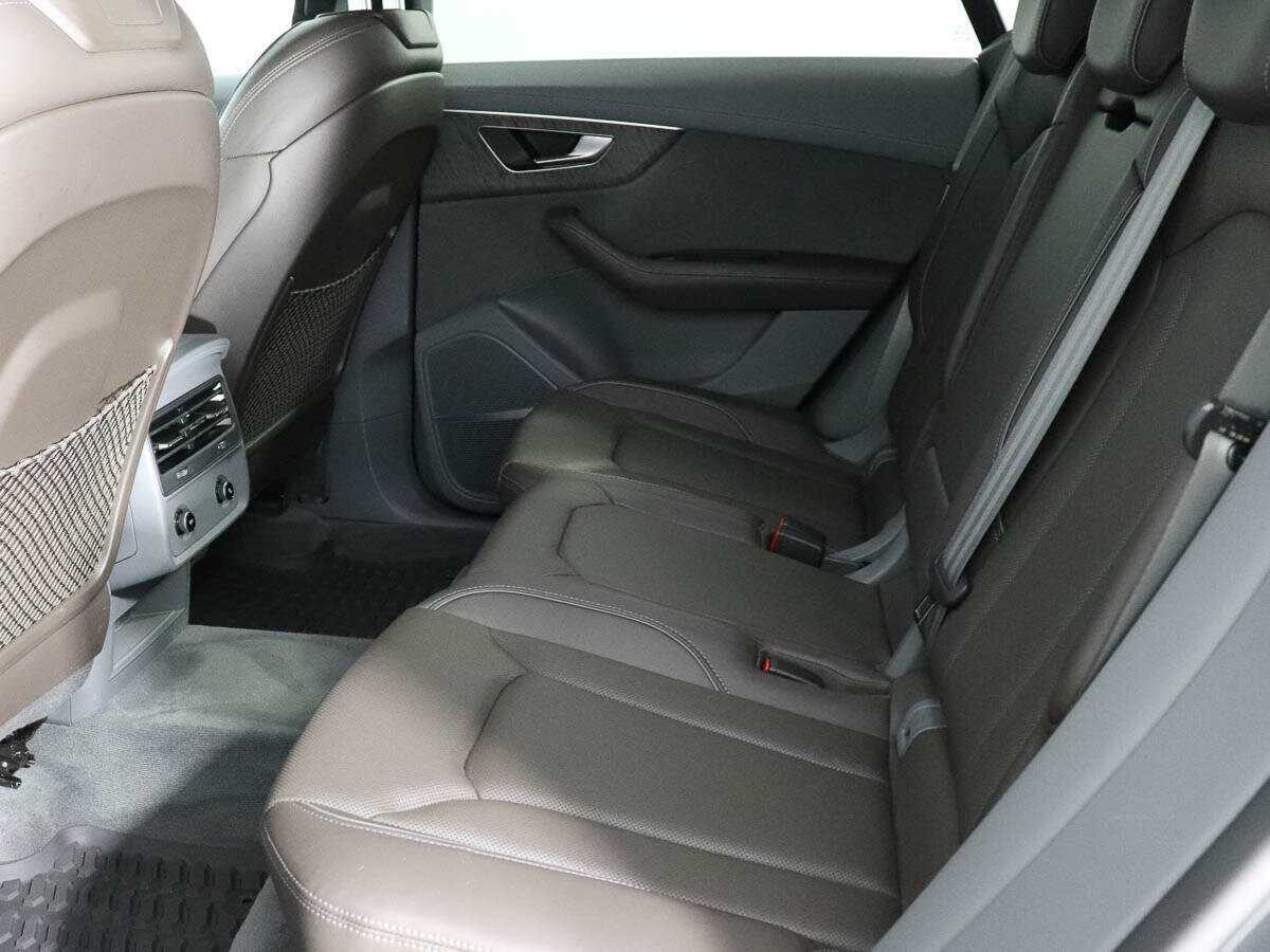 Audi Q8 с пробегом — 2019 год. Фото: #12