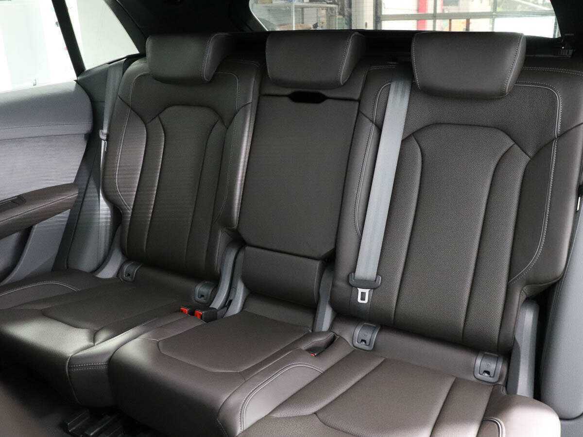 Audi Q8 с пробегом — 2019 год. Фото: #13