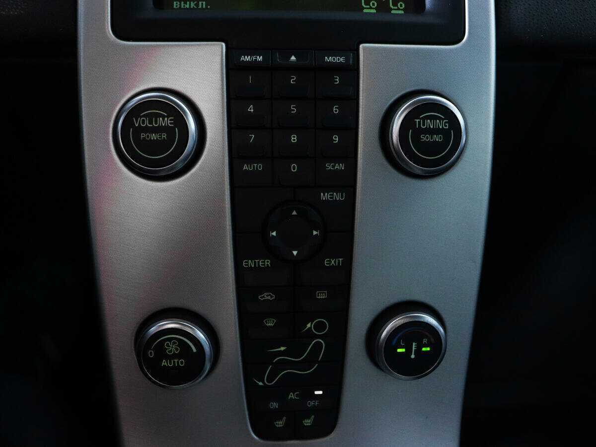 Volvo S40 с пробегом — 2011 год. Фото: #14