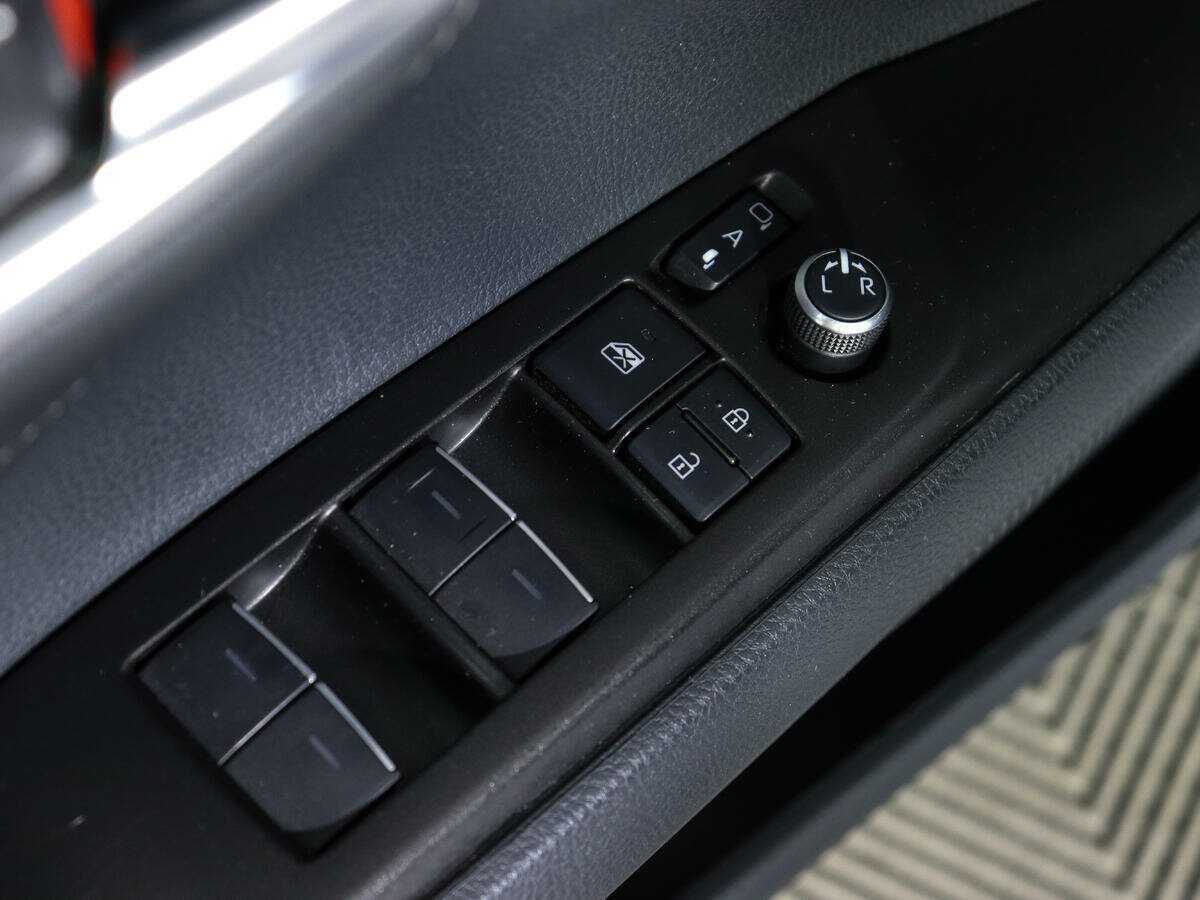 Toyota Camry с пробегом — 2021 год. Фото: #15