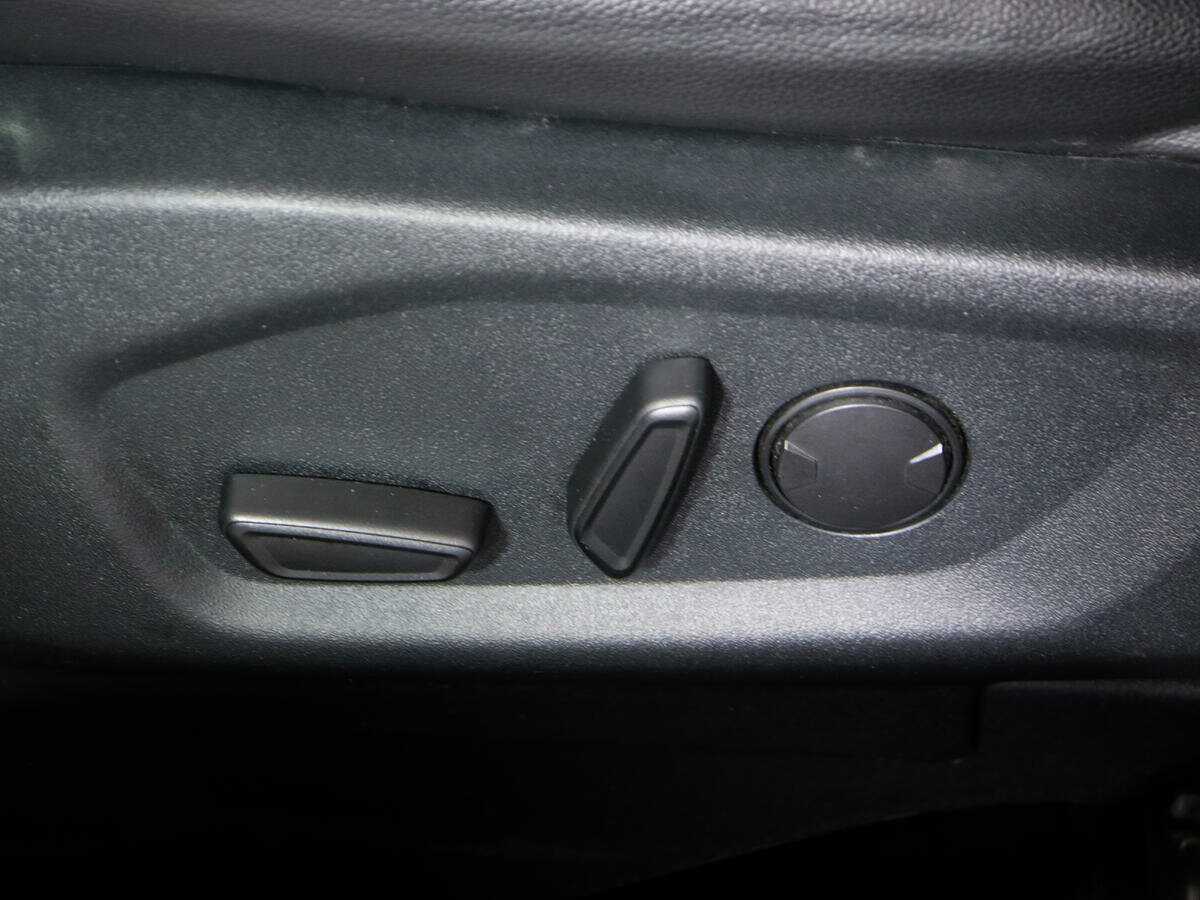 Ford Explorer с пробегом — 2019 год. Фото: #17