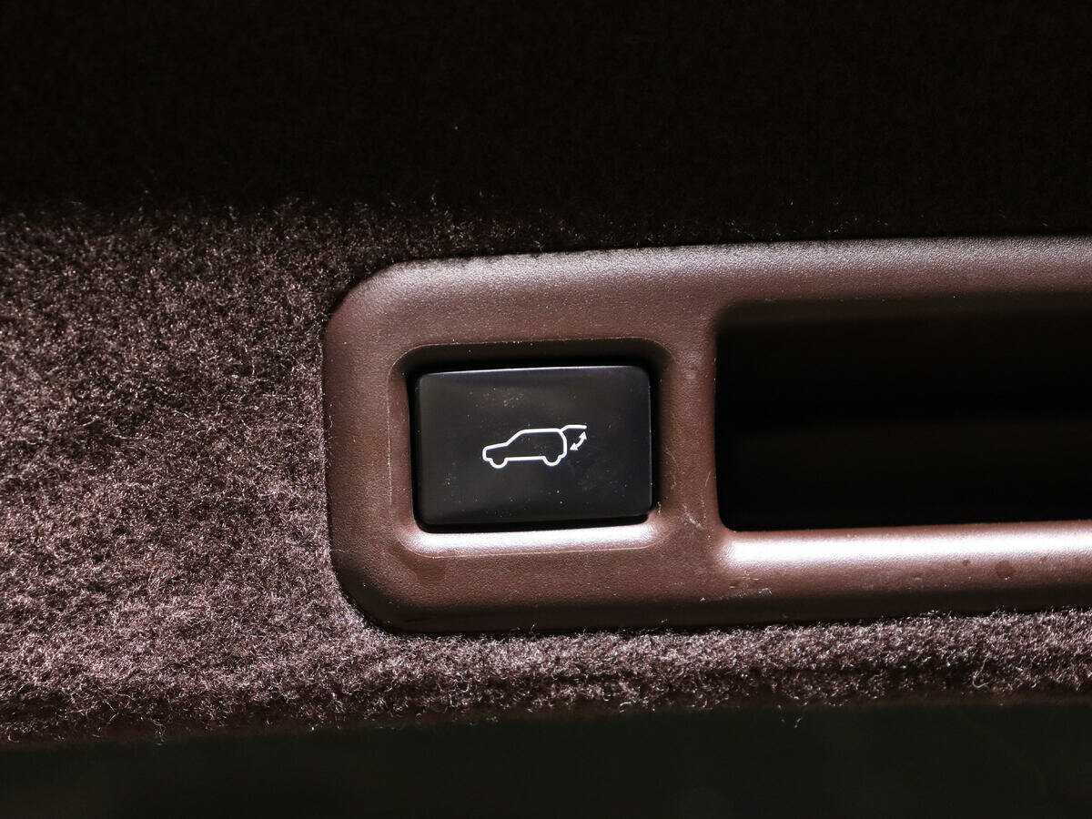 Lexus RX с пробегом — 2018 год. Фото: #16