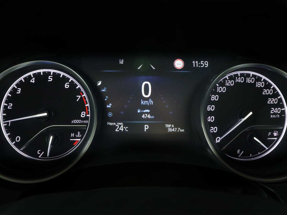 Toyota Camry с пробегом — 2021 год. Фото: #8