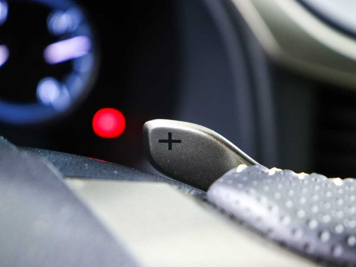 Lexus RX с пробегом — 2016 год. Фото: #24