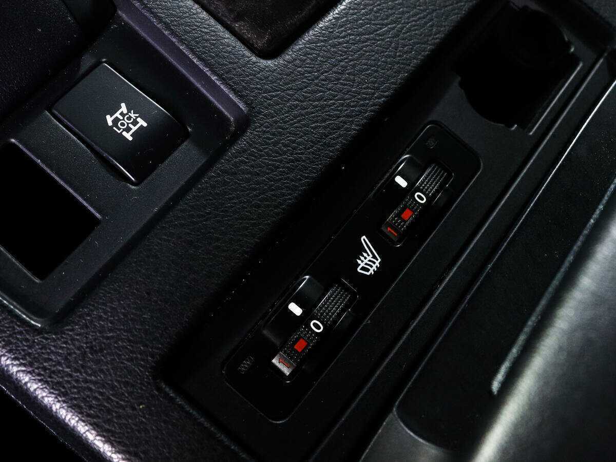 Lexus RX с пробегом — 2015 год. Фото: #17