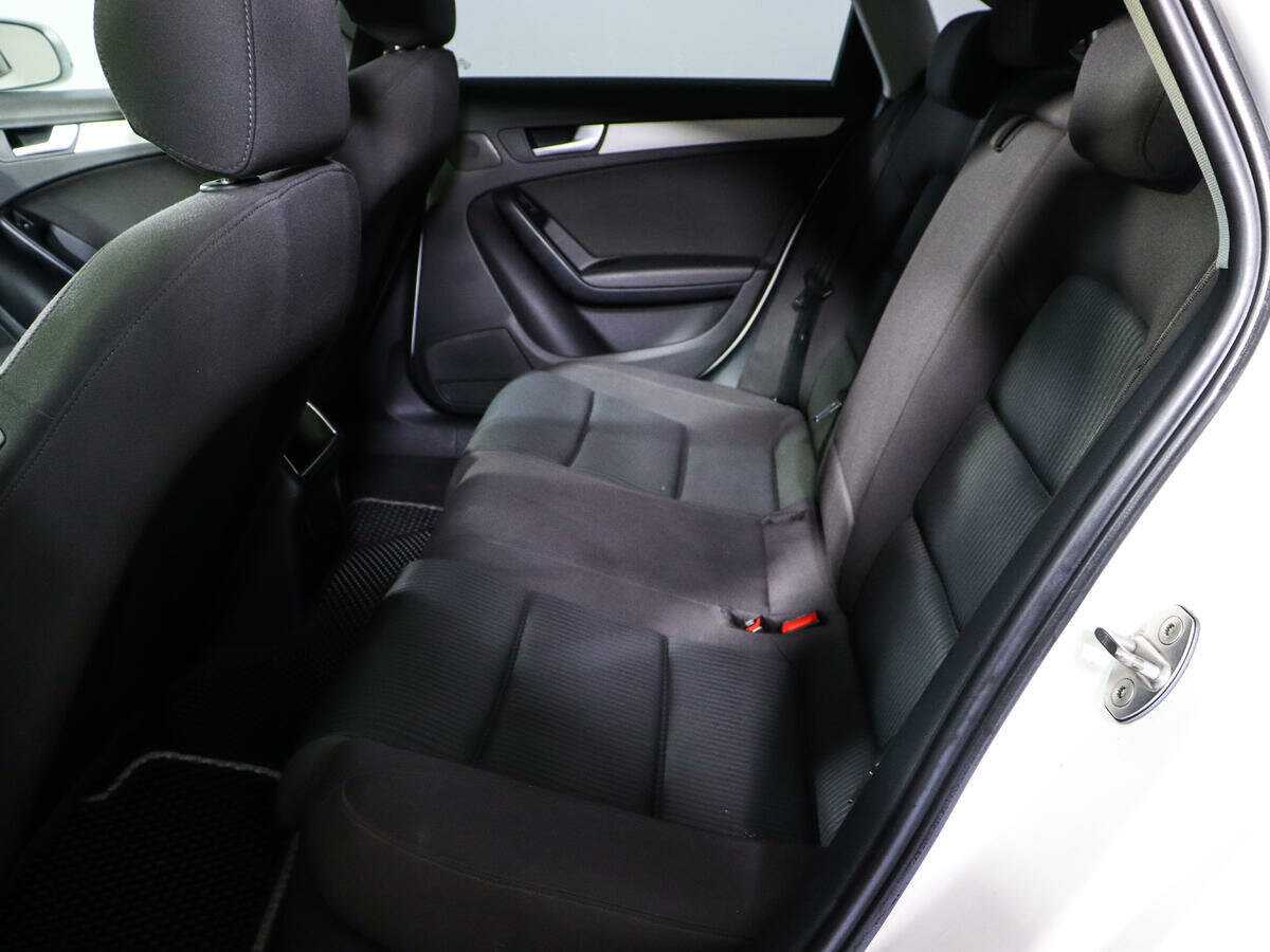 Audi A4 с пробегом — 2009 год. Фото: #7