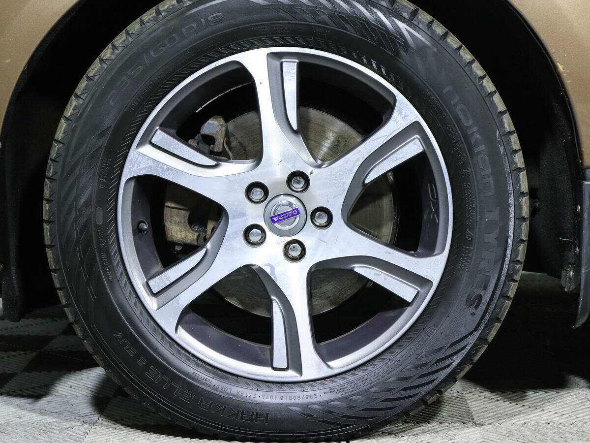 Volvo XC60 с пробегом — 2012 год. Фото: #15