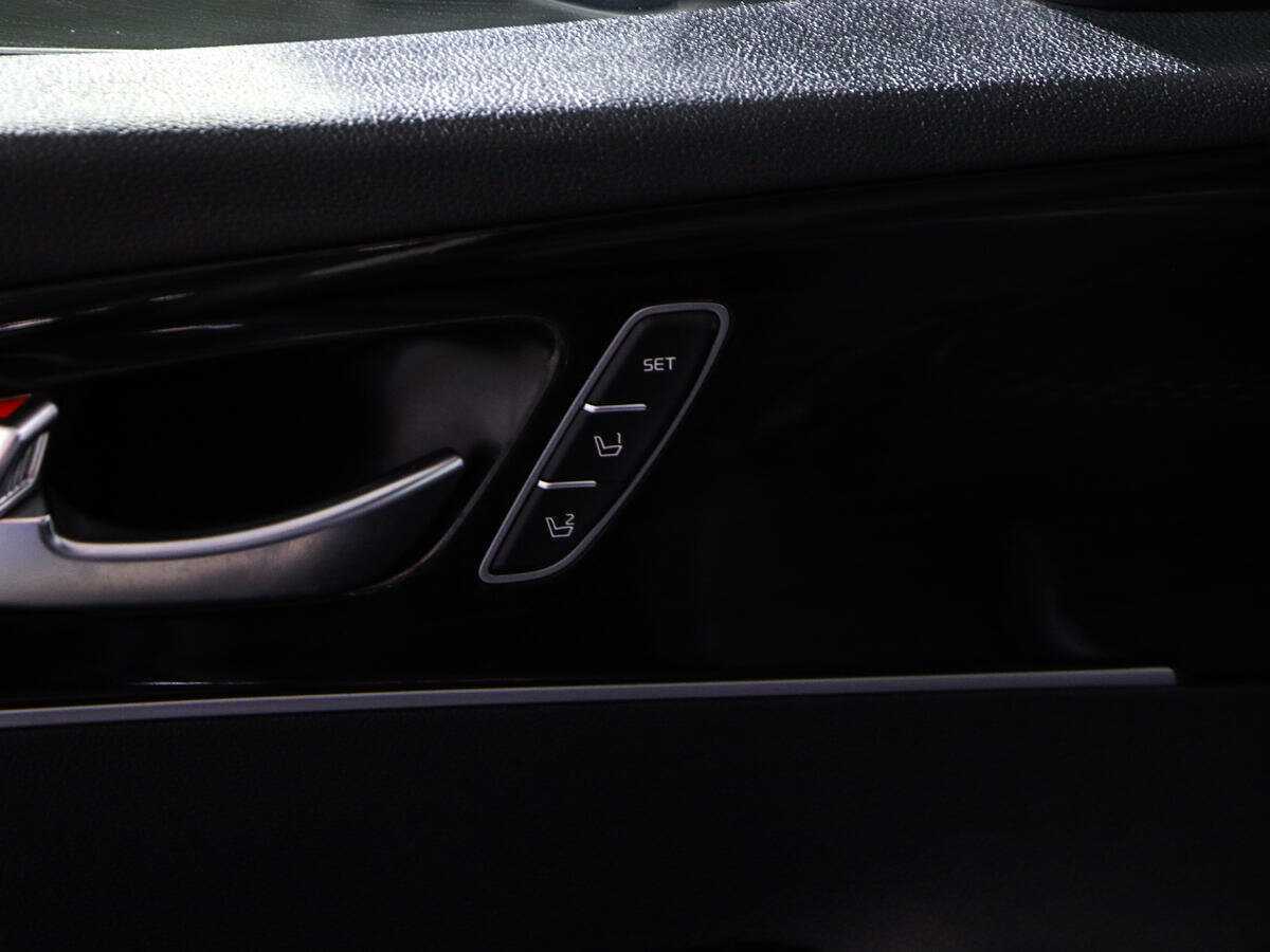 Kia Sorento с пробегом — 2019 год. Фото: #17