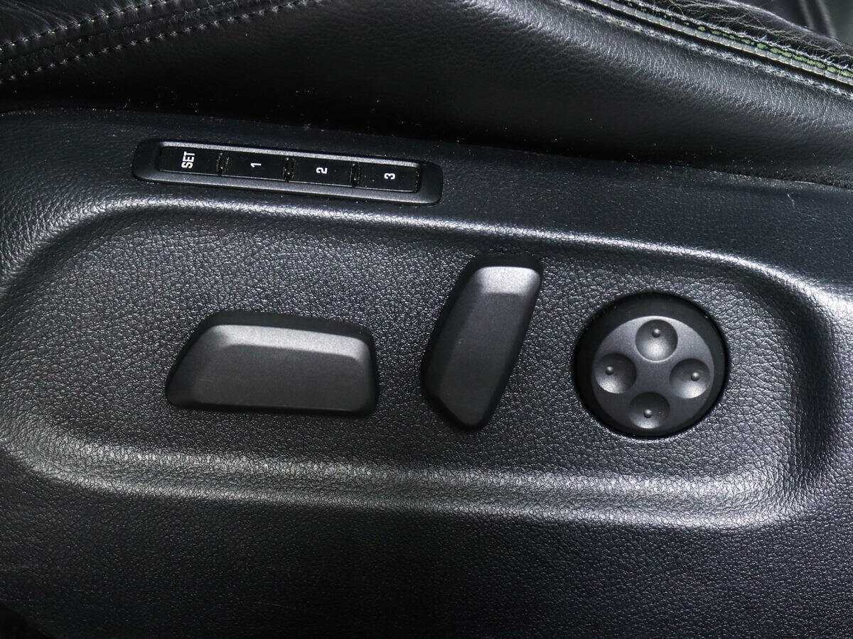 Volkswagen Passat с пробегом — 2005 год. Фото: #15