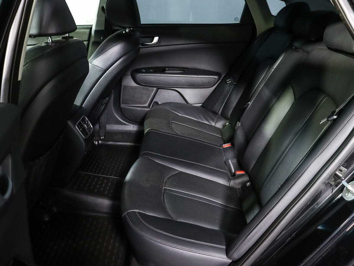 Kia Optima с пробегом — 2019 год. Фото: #9