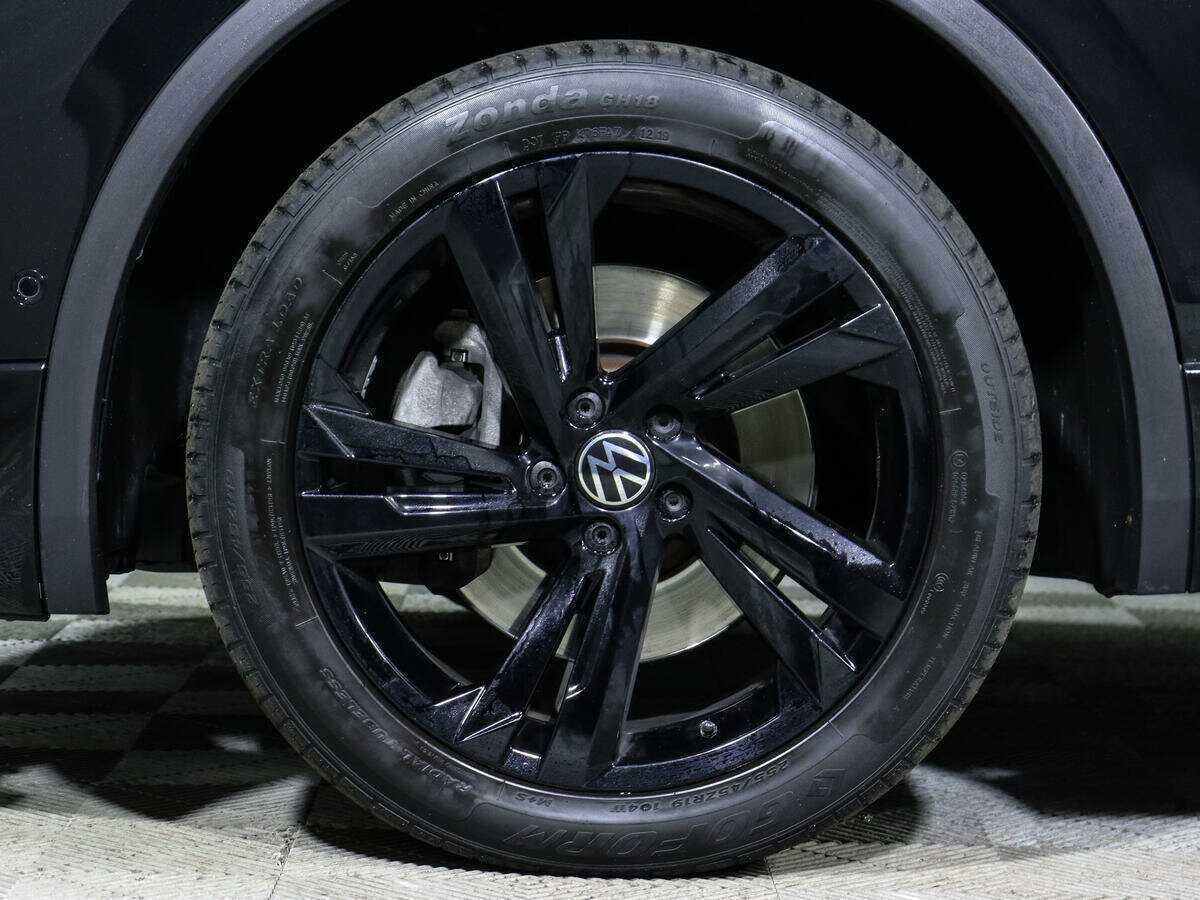 Volkswagen Tiguan с пробегом — 2021 год. Фото: #12