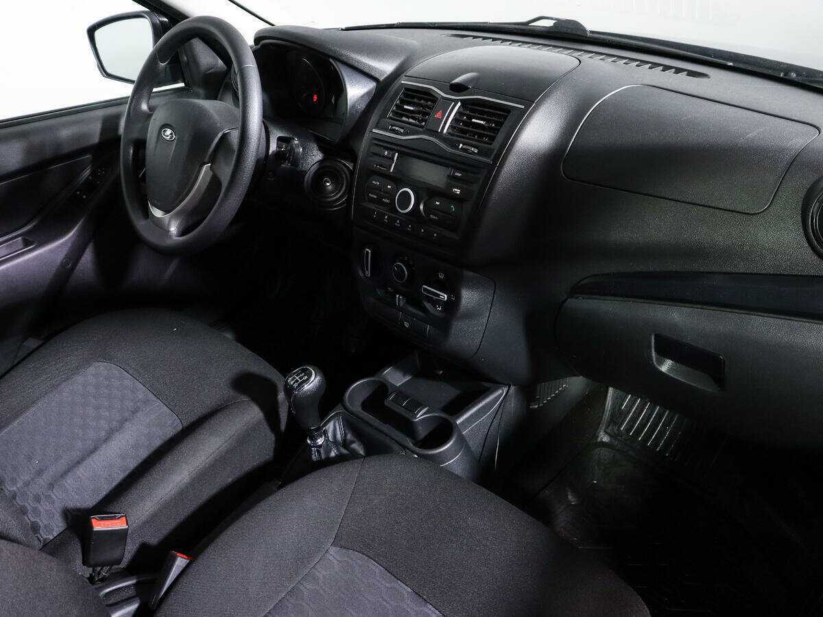 Lada (ВАЗ) Granta с пробегом — 2022 год. Фото: #7