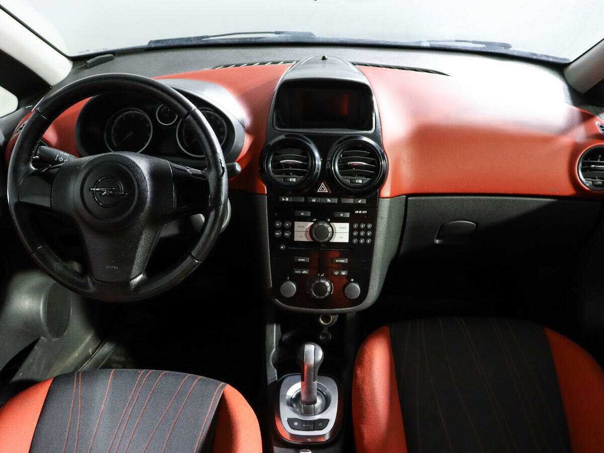 Opel Corsa с пробегом — 2009 год. Фото: #9