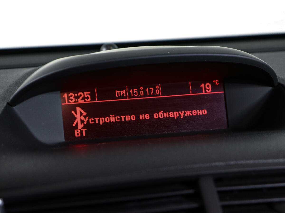 Opel Mokka с пробегом — 2012 год. Фото: #17