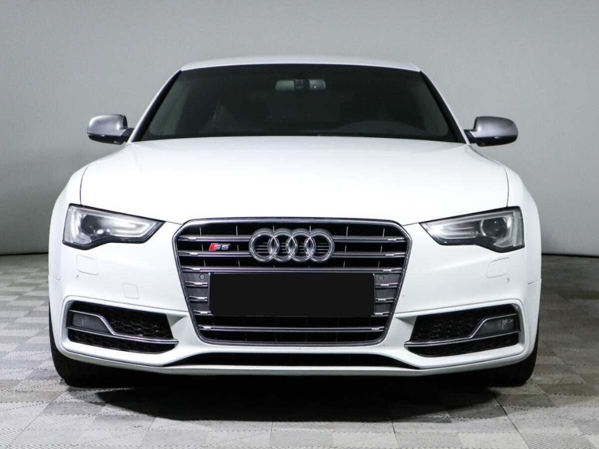 Audi S5 с пробегом — 2011 год. Фото: #1