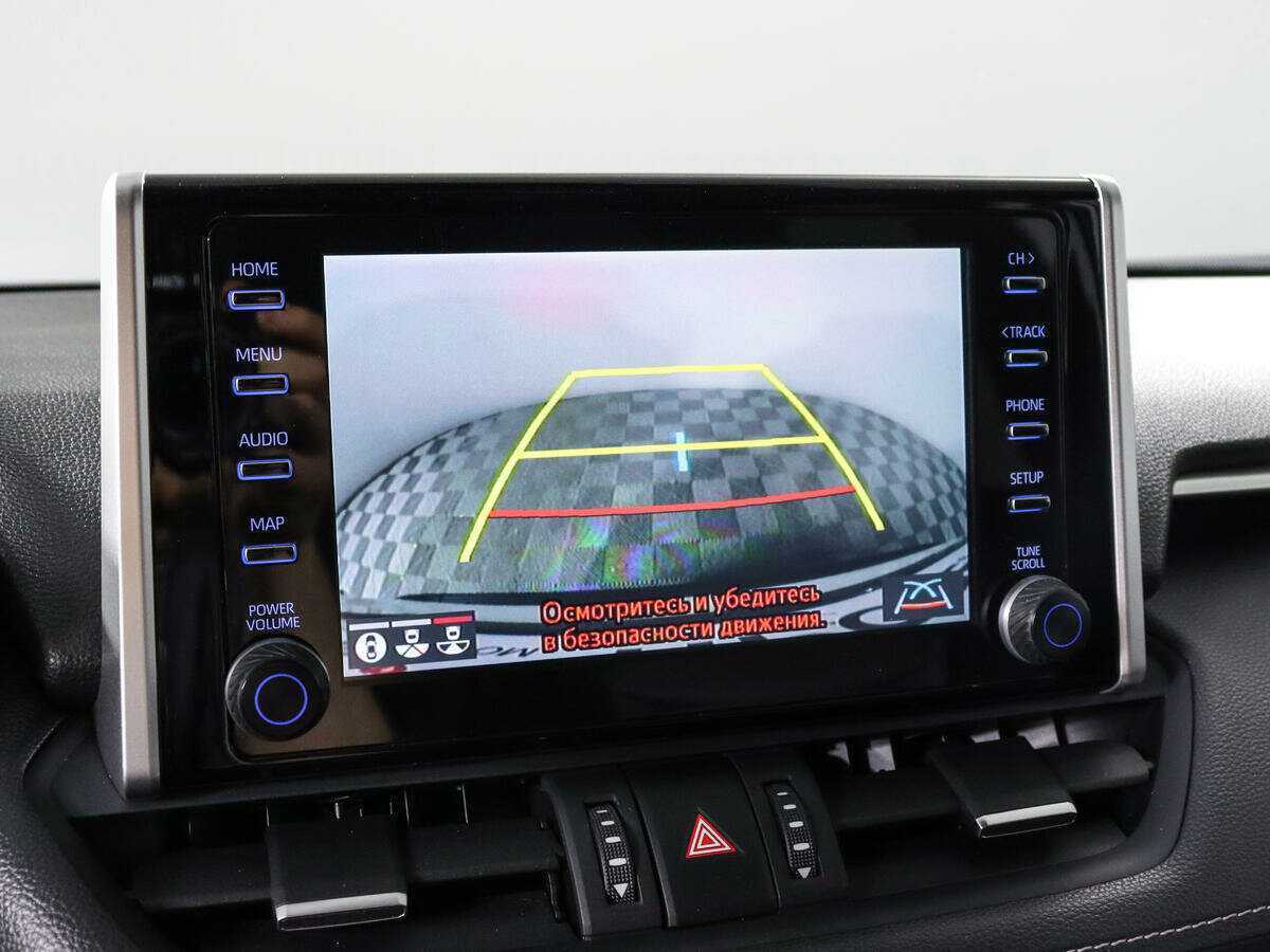 Toyota RAV4 с пробегом — 2020 год. Фото: #12