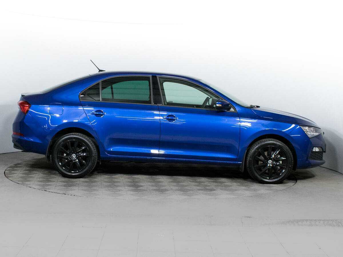 Skoda Rapid с пробегом — 2022 год. Фото: #3