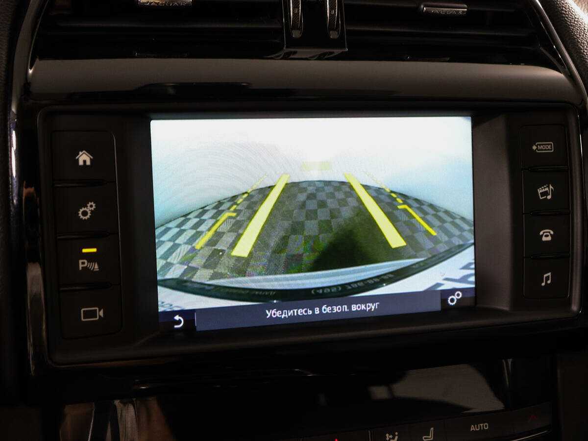 Jaguar F-Pace с пробегом — 2016 год. Фото: #12