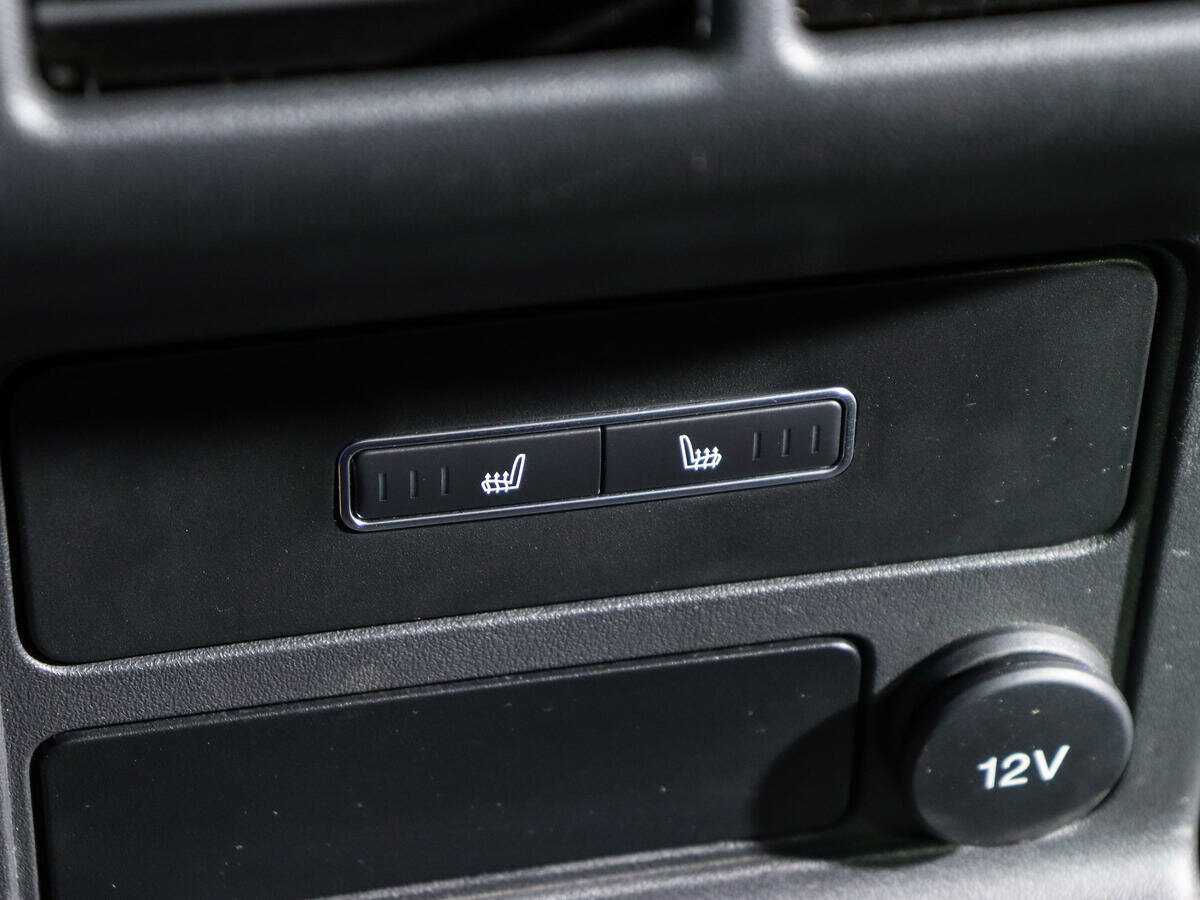 Jaguar F-Pace с пробегом — 2016 год. Фото: #14